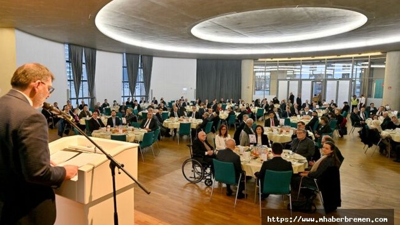 DİTİB iftar sofrası her kesimden insanı bir araya getirdi