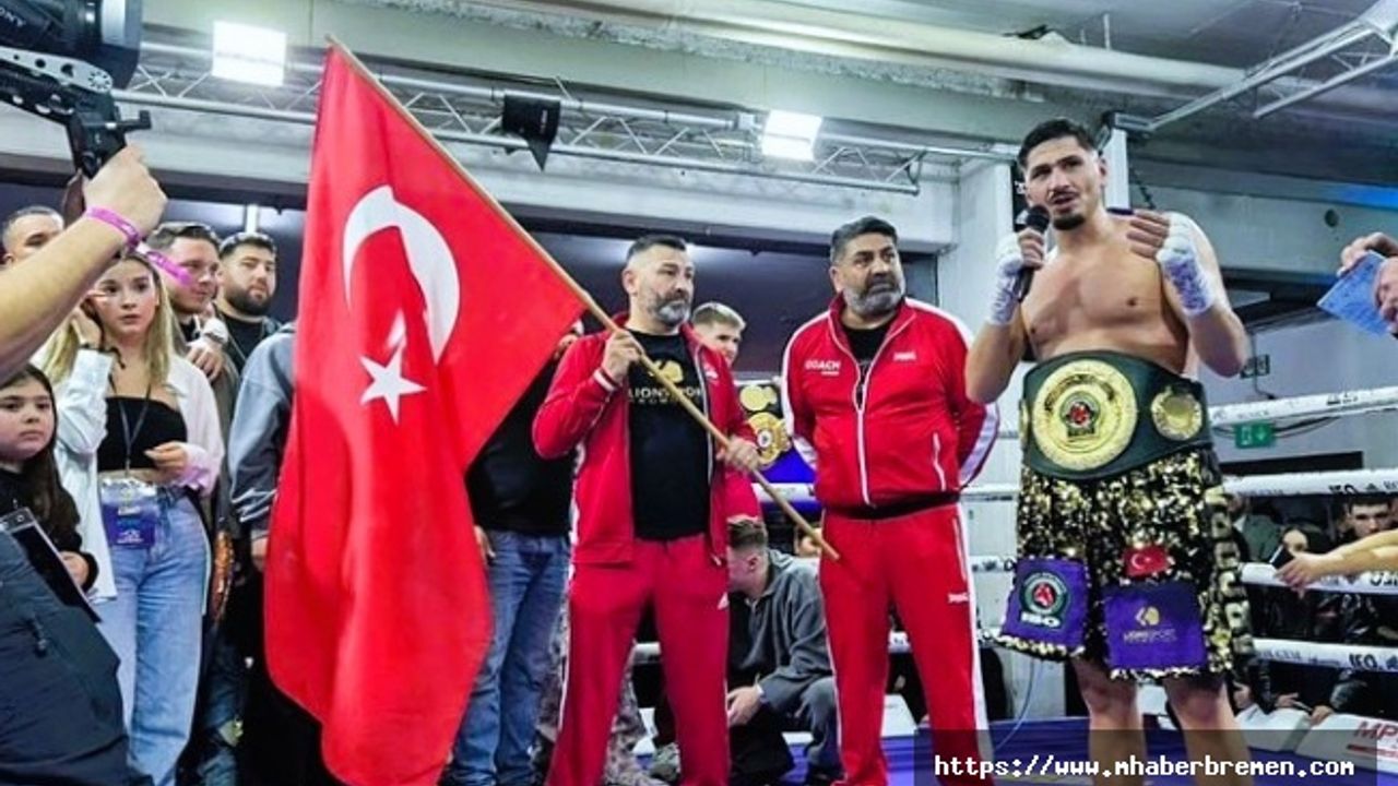 Emre Çukur kıtalar arasi boks şampiyonu oldu