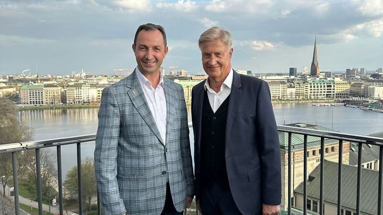 Ole von Beust'tan Türklere ''Selam'' var