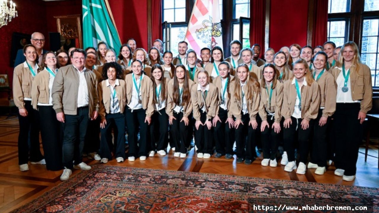 Werder Kadın Futbol Takımı’na Senato’dan Onur Resepsiyonu