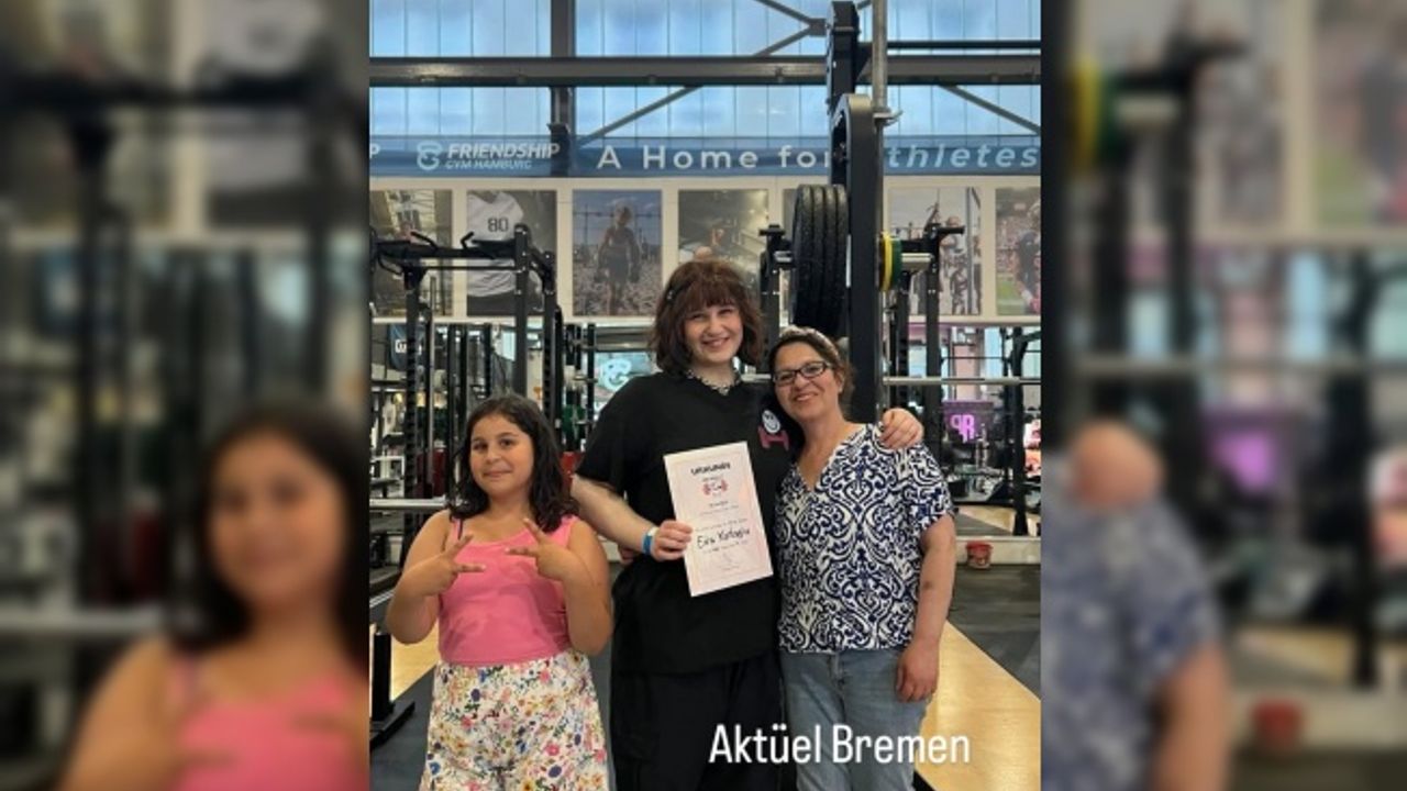 Eda Kurtoğlu 310 kilo  kaldırarak dördüncü oldu