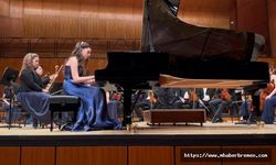 Genç piyanist ayakta alkışlandı