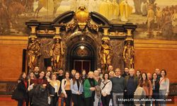 ODTÜ’lülere Hamburg Belediye Sarayı’nı gezdi