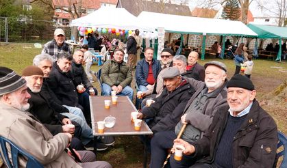 Delmenhorst’ta Mevlana Camii’nde Şenlik Coşkusu Başladı
