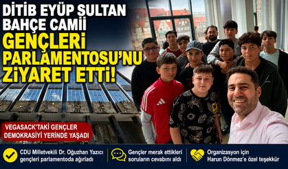 DİTİB Eyüp Sultan Bahçe Camii Gençleri Bremen Parlamentosu’nu Ziyaret Etti