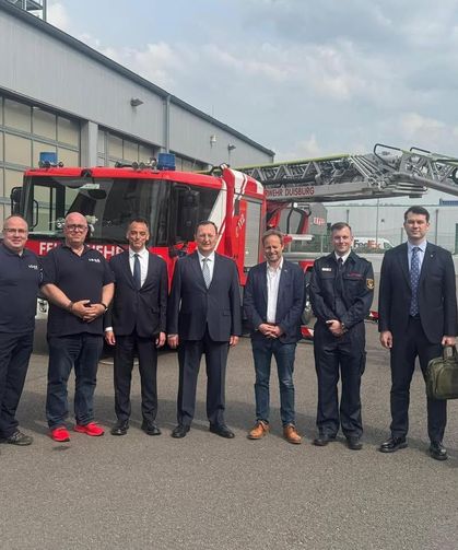 Büyükelçi Turan Depremde Yardıma Koşanları Unutmadı