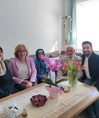 Gurbette geçen bir ömre saygı: Osnabrück Belediye Başkanı’ndan Ramazan Çığır’a anlamlı doğum günü ziyareti