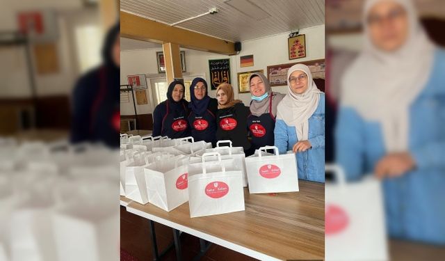 Garbsen'da 250 yaşlıya iftar yemeği dağıtıldı