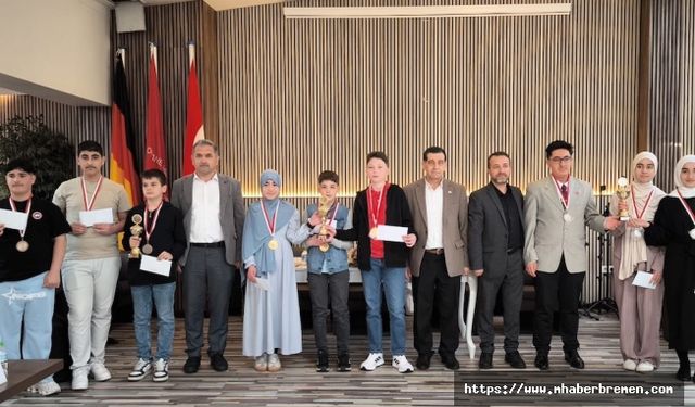 DİTİB Bremen Bölgesi Bilgi Yarışmasının Kazananı Selimiye Camisi Oldu