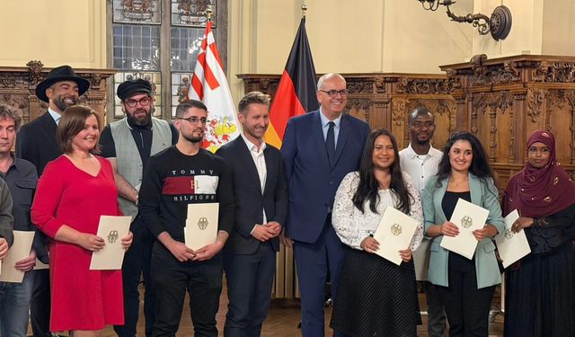 Bremen'de vatandaşlık töreni düzenlendi