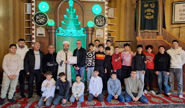 Dr. Hans Müslüman Oldu