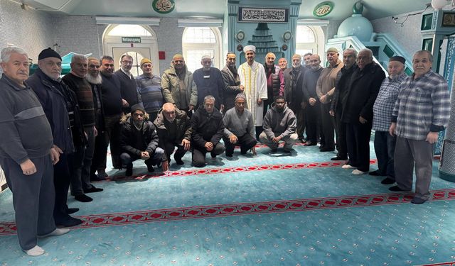 Bremen Mevlana Camii'de Yeni Din Görevlisi Göreve Başladı