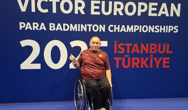 Badmintonun Efsanesi Avni Kertmen Jübile Yaptı