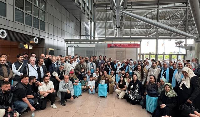 2026 Hac Yolcuları Dualarla Kutsal Topraklara Uğurlandı