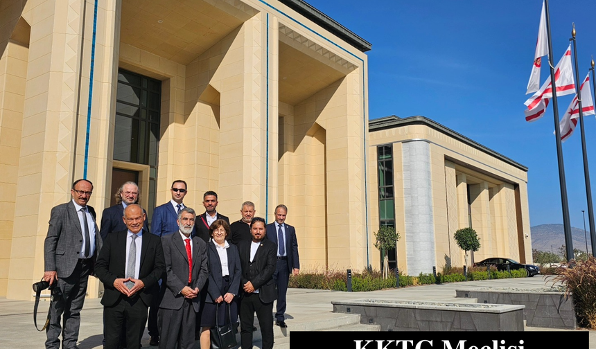Hamburg Türk Basın Birliği KKTC Meclisini Ziyaret Etti