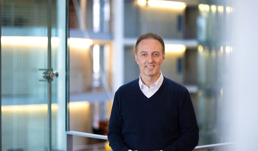 SPD’li Karaahmetoğlu Darmstadt Mahkemesi’nin Başörtüsü Kararına Tepki Gösterdi