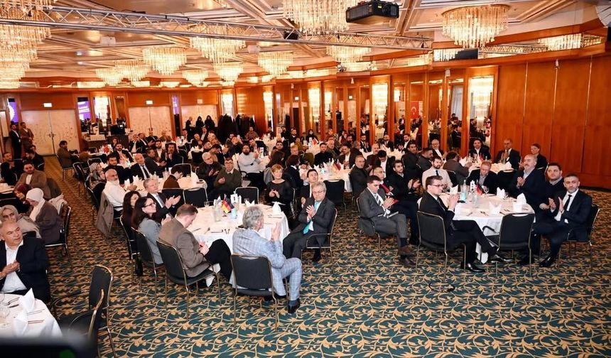 Hannover'de MÜSİAD iftarı Türk ve Alman temsilcileri aynı masada buluşturdu