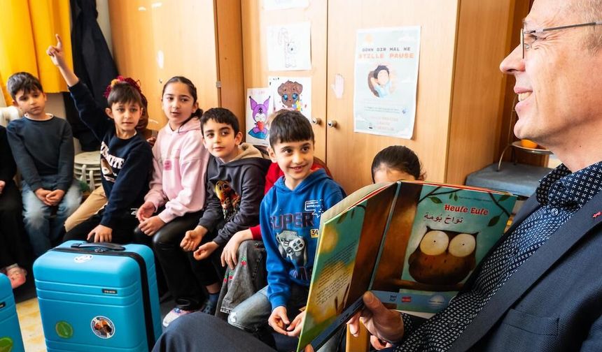 Bremen ve Bremerhaven'de 14 Bin Çocuğa Okuma Sevinci