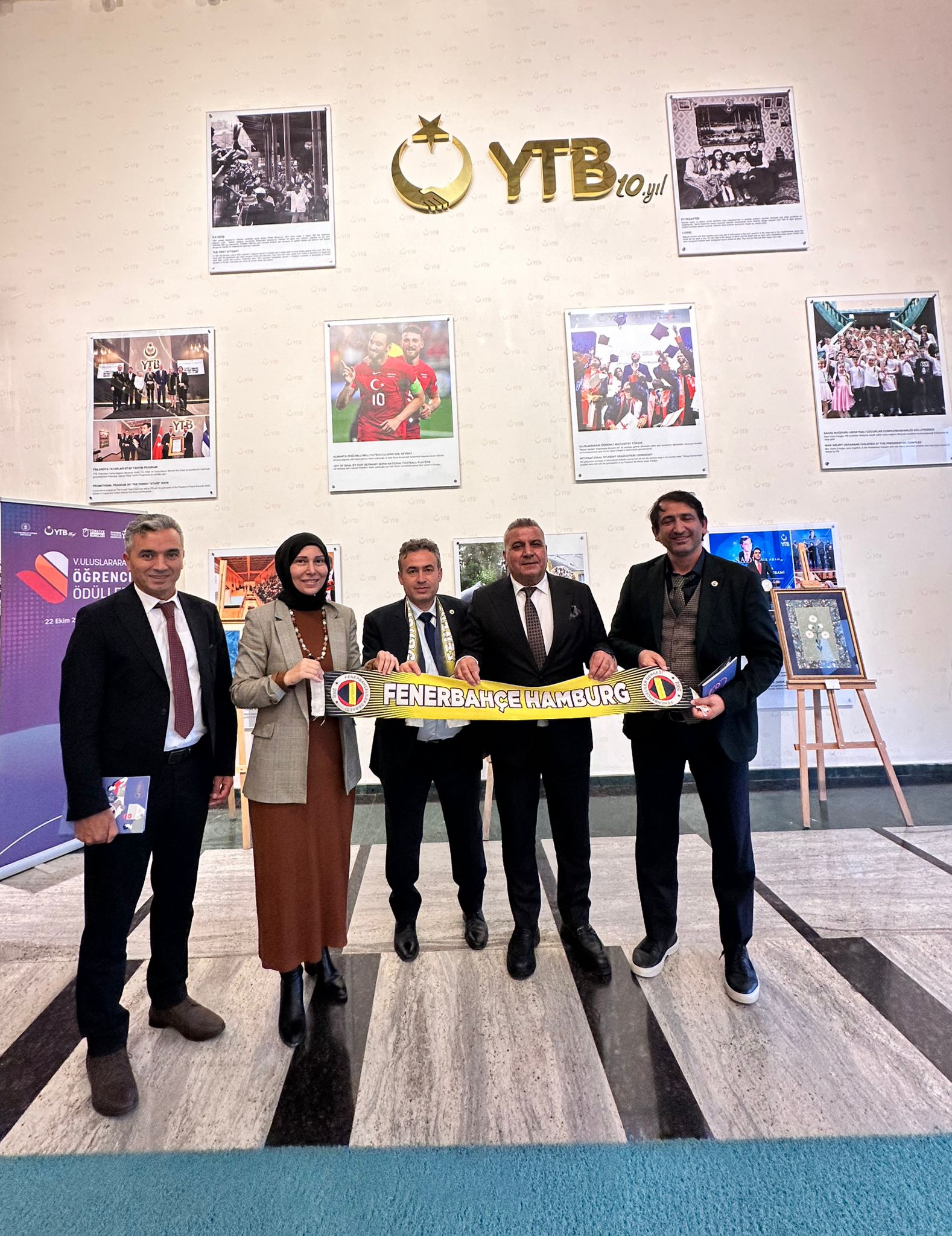 07E5F425 1637 4B3C A31E 5C1168Ca1C17