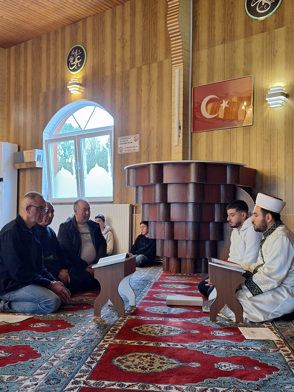 571178997 1940514796877604 2474267757905256511 N