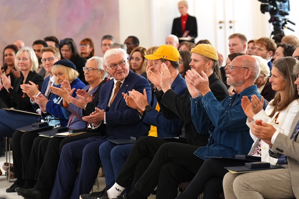 251201 O V 04A Publikum