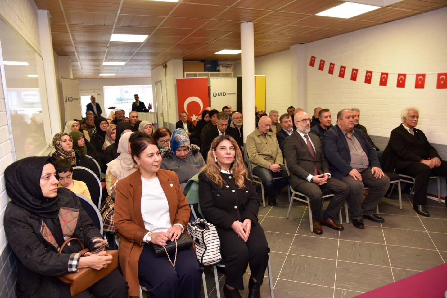 592927508 1266673748829328 7267938564825872957 N