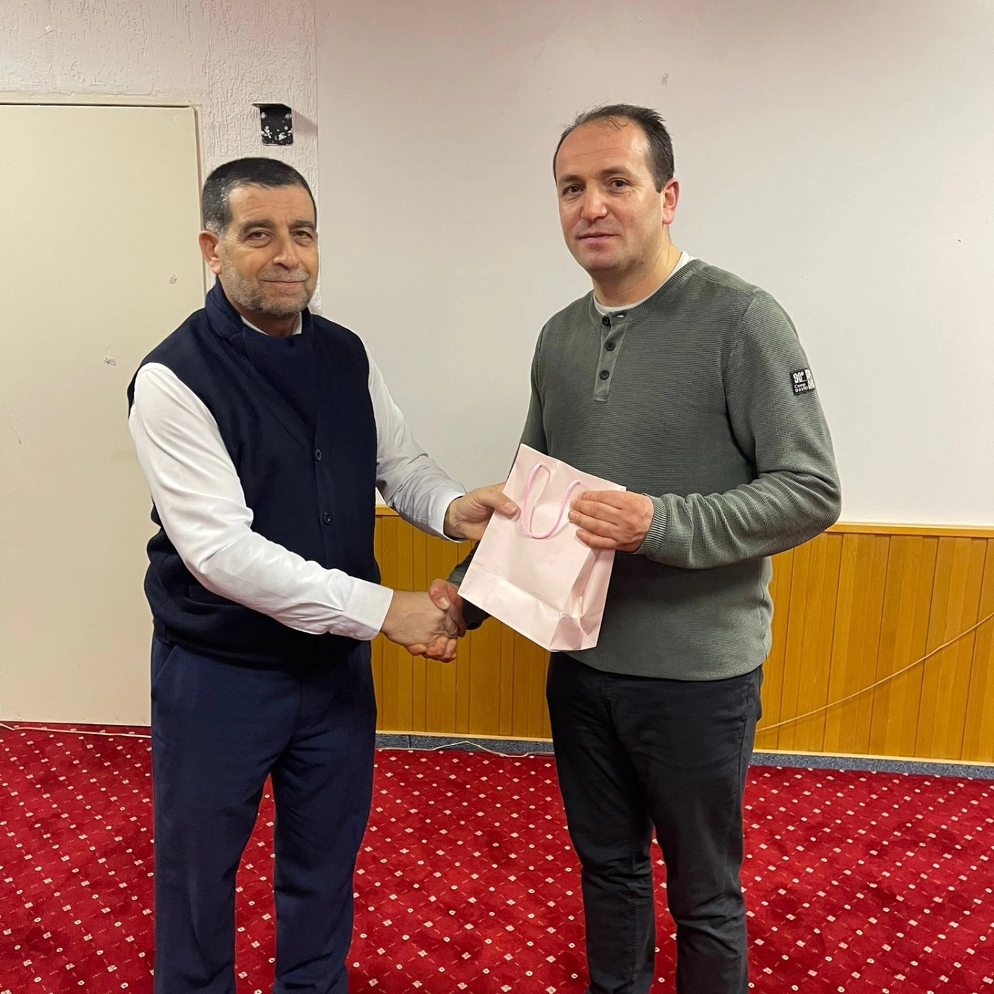 594776951 1453841353012303 8788088115287877760 N