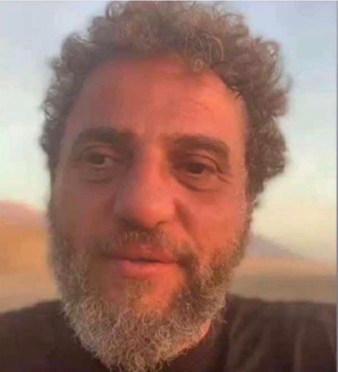 74F0B14B 6275 498D A406 E33F429E9E6B